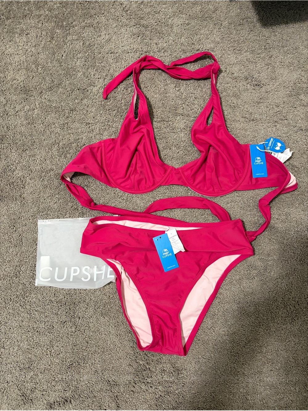 NWT CUPSHE red two piece